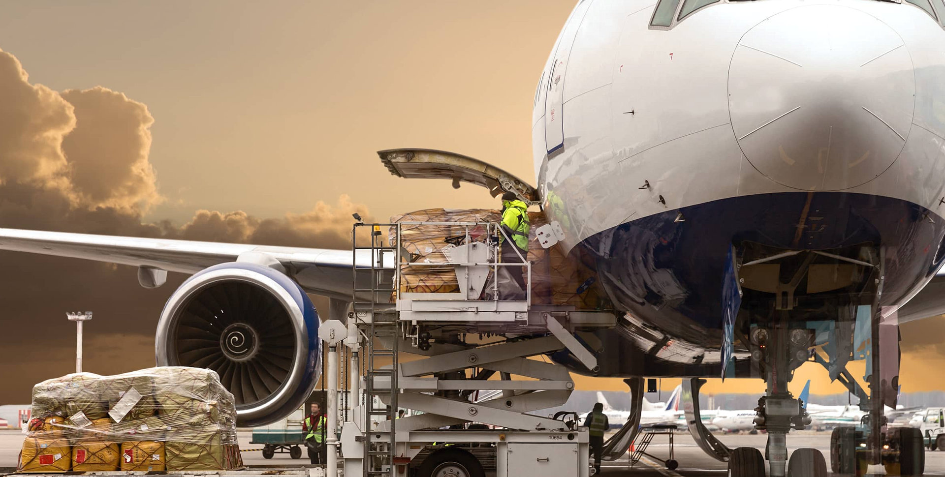 cargo plane